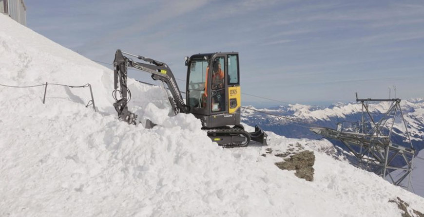VOLVO ECR25 ELECTRIC REACHES NEW HEIGHTS ON ICONIC SCHILTHORN SUMMIT